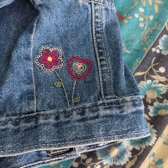 Oshkosh baby bgosh Y2K floral embroidered denim jacket infant size 3/6 months - Picture 8 of 9